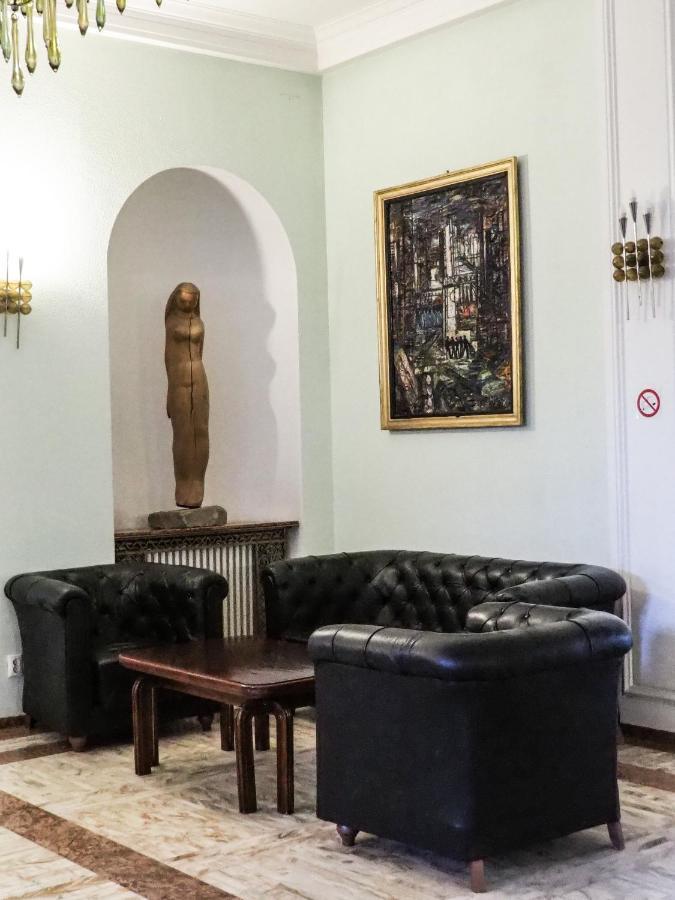 Hotel Triumf Bucureşti Ngoại thất bức ảnh