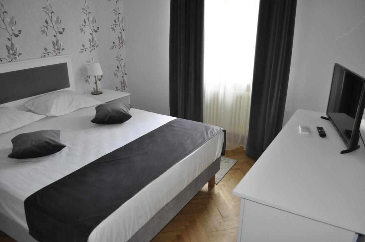 Hotel Triumf Bucureşti Ngoại thất bức ảnh