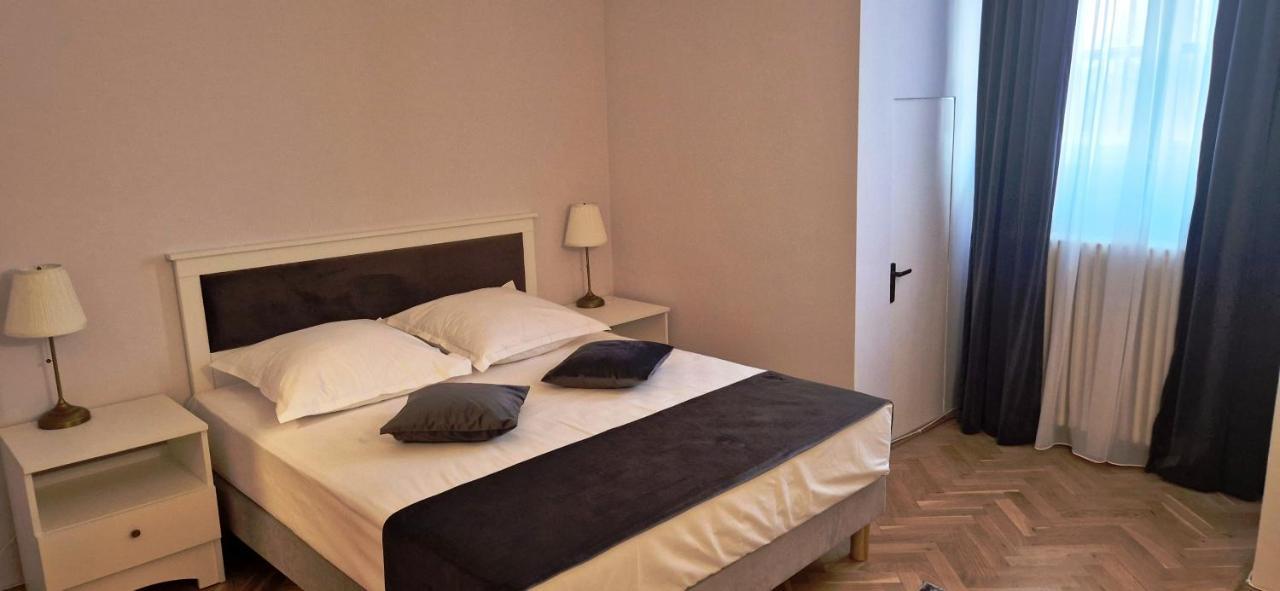 Hotel Triumf Bucureşti Ngoại thất bức ảnh